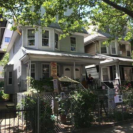 Classical American Homestay House นิวยอร์ก ภายนอก รูปภาพ